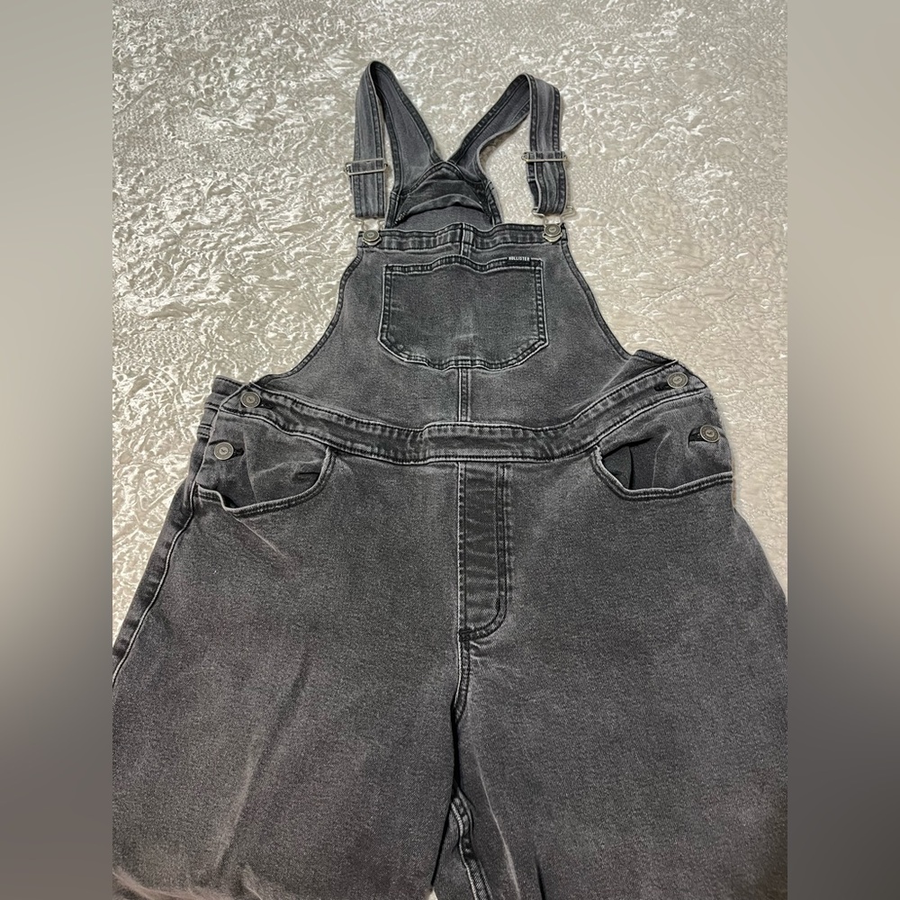 Hollister Charcoal Black Denim High Rise Overalls. XL